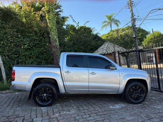VOLKSWAGEN AMAROK 2.0 HIGHLINE 4X4 CD 16V TURBO INTERCOOLER DIESEL 4P AUTOMÁTICO